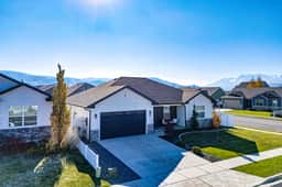 Heber Hideaway | Hot Tub | Pet-Friendly | Game Room