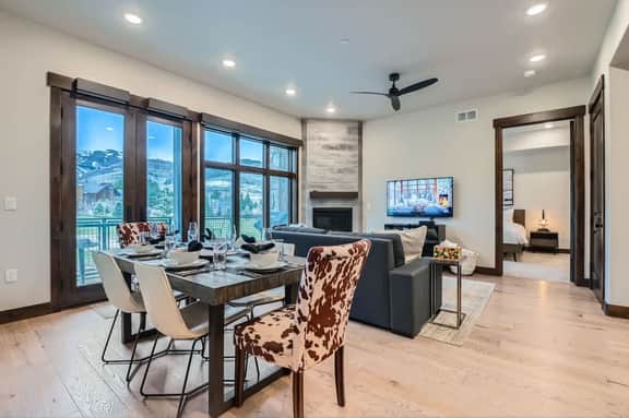 Blackstone Majesty | Luxury & Ski Vibes