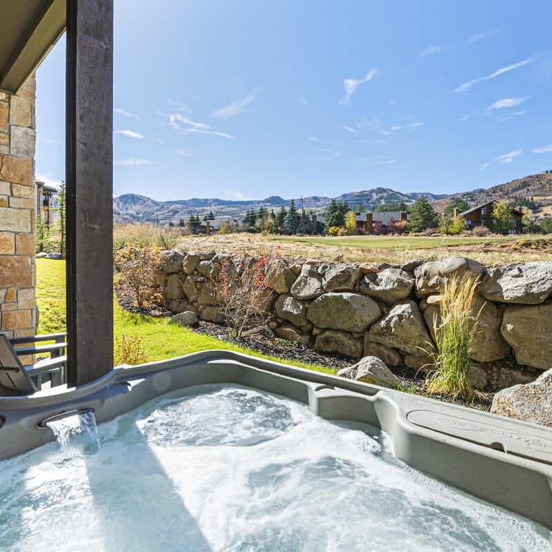 Greg's Canyons Home Walk Ski Lift Private Hot Tub