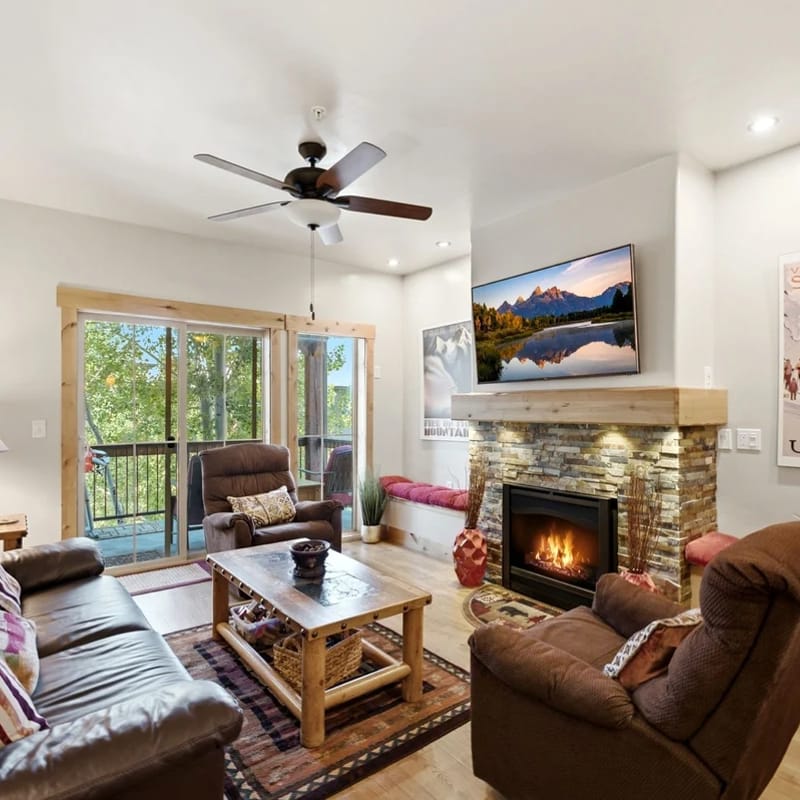 Peak Location Near Slopes & Olympic Park