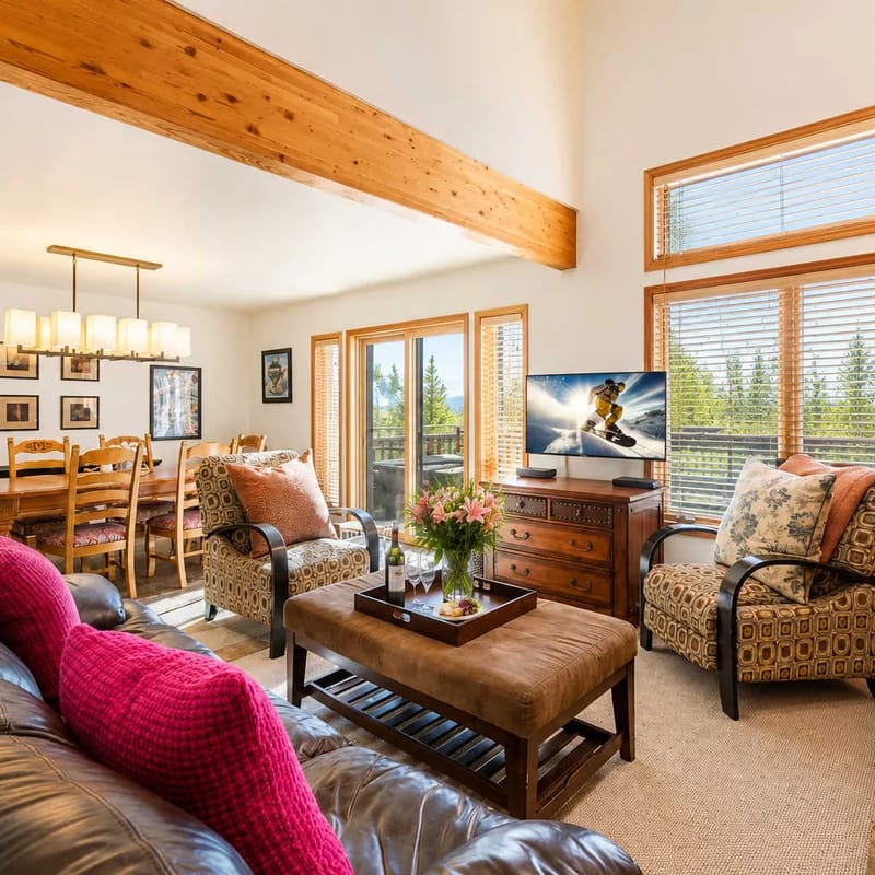 Heart of Deer Valley. Private, Hot Tub, Sleeps 12!